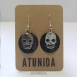 Pendientes Calavera con materiales reciclados