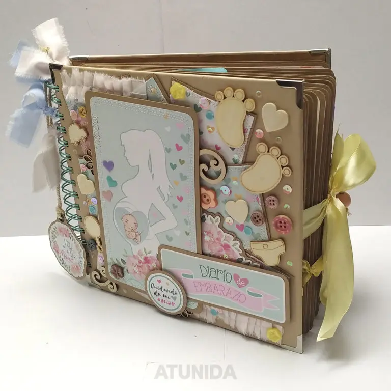 Diario de Embarazo de Scrap personalizado - Atunida