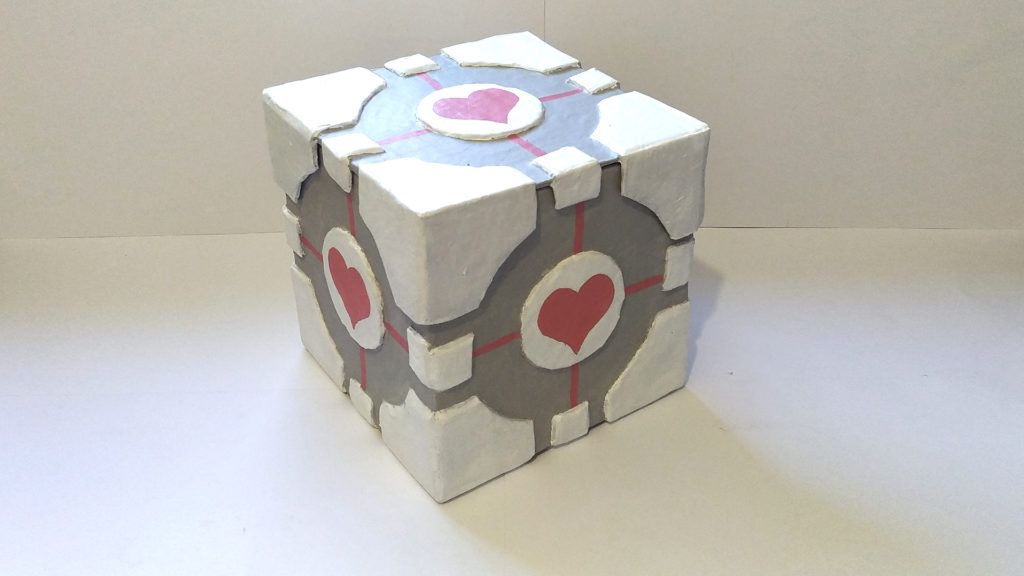 Caja Cubo de Compañia Portal con carton - ATUNIDA