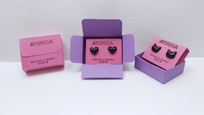 Cajita regalo para pendientes ✨Convertible en expositor🤯 Ideal para ferias, mercadillos y tiendas 🤩 Atunida